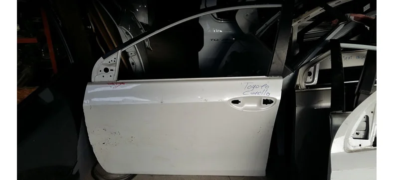 Toyota Corolla Sol Ön Kapı